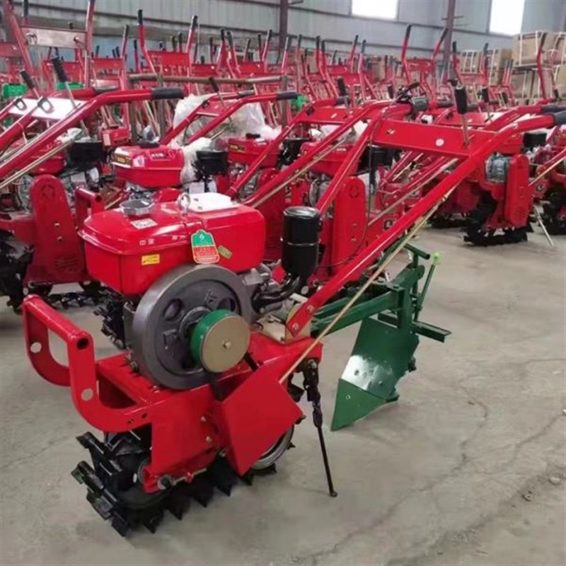 8马力柴油水冷履带微耕机山坡z地大棚耕田犁地机多用途开沟培土机