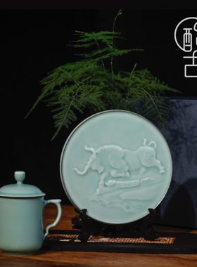 龙泉青瓷纯手工牛年送礼玉璧办公杯套组陶瓷摆件收藏礼盒套组包邮