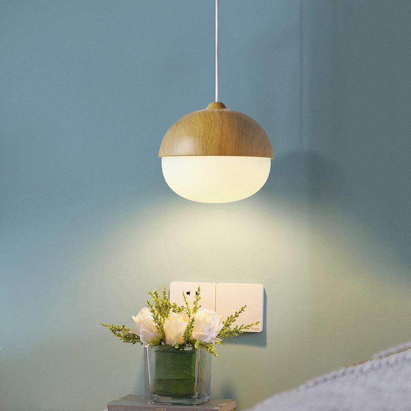 北欧风现代简约卧室床头餐桌吧台灯创意个性单头玻璃坚果餐厅吊灯