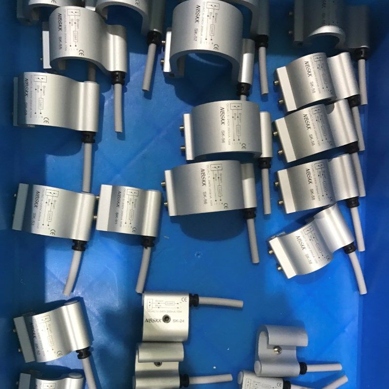 宁波厂家高端气缸SU SI磁性开关SK51 52 53 54替代于CS1-B1 B2 B3