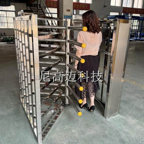 尼高迈半高单向转闸机车站景区手动旋转单限门兰州饲料工厂三辊闸