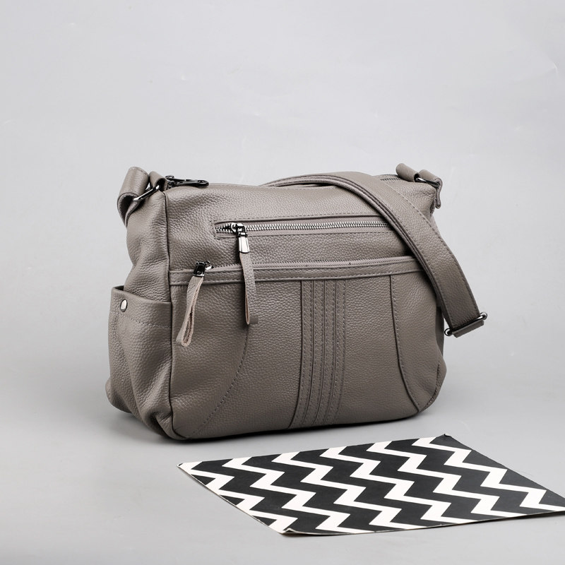 软皮包包女冬中老年人真皮女包2023新款大容量牛皮斜挎包腋下大包