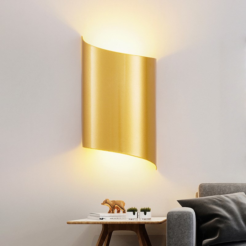 北欧壁灯卧室床头灯简约现代客厅背景走过道黑金色Z个性楼梯间