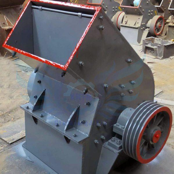 产地货源小型移动式建筑垃圾锤破碎机 青石加气块粉碎制砂机设备,机械设备,破碎机,淘宝优惠券,粉丝福利购,淘宝优惠卷