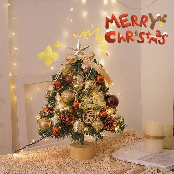 圣诞树2024新款家用小型桌面迷你摆件场景布置套餐网红高级感带灯