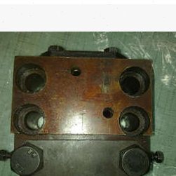 中捷镗床配件 TPX6111B T619B TPX619B 53101 工作台夹紧器总成