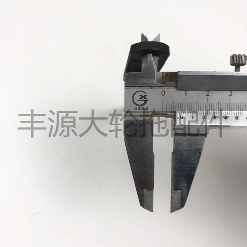 迪尔904 1054 1204拖拉机农机配件提升器接板RE187112提升器壳件