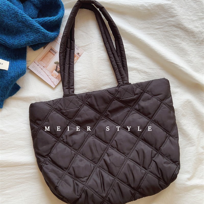 韩国ins菱格棉服包大容量托特包单肩包J休闲百搭手提包夹棉购物袋