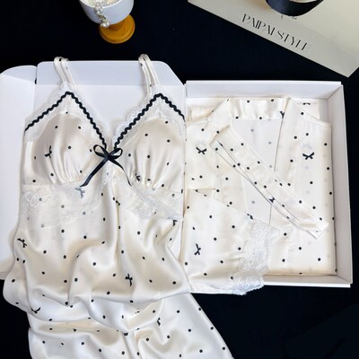 女生生日礼物送女朋友o的高级感实用给老婆闺蜜吊带睡衣礼盒情人