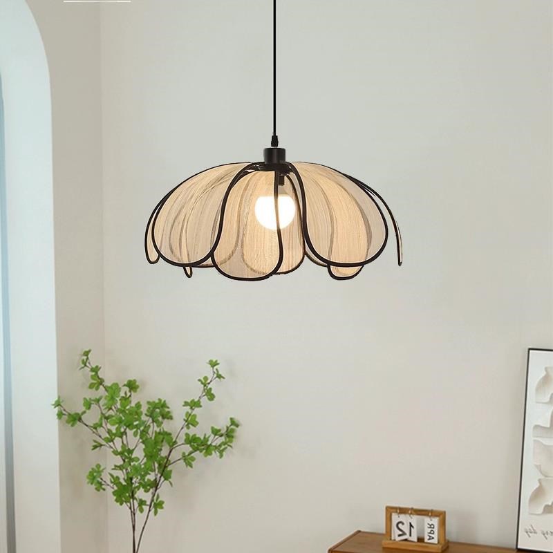 日式复古侘寂风花瓣灯中古艺术高级感法式卧室小V吊餐厅吧台吊灯