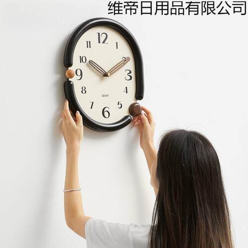 轻新款打家用孔钟表挂钟客厅简约大气2025新款AL931277创意奢时钟