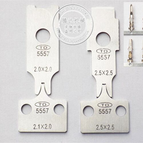 5557,5559公母端子机刀片连接器接线端子4.2mm间距 空中对接