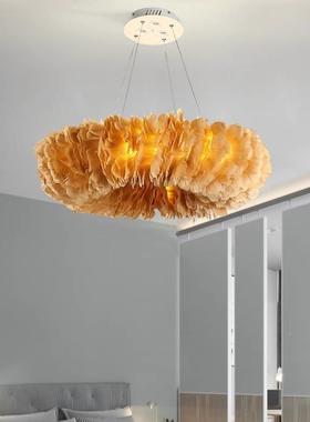卧室吊灯现代简约北34361欧餐厅灯具轻奢意家个性大创气用网红羽