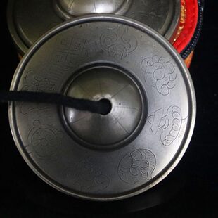 尼泊尔进口碰铃青铜手工雕花修行打击乐器铜法铃丁夏碰铃赠送套子