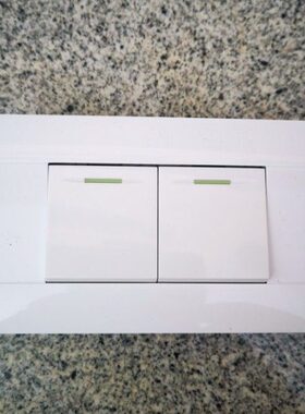 118型凌动双门铃开关 二位2位二开常开常闭开关自动复位面板按钮