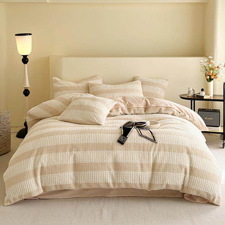 新品秋冬加厚保暖泰兔绒四件套纯色条纹绒类被套床单床上用品套件