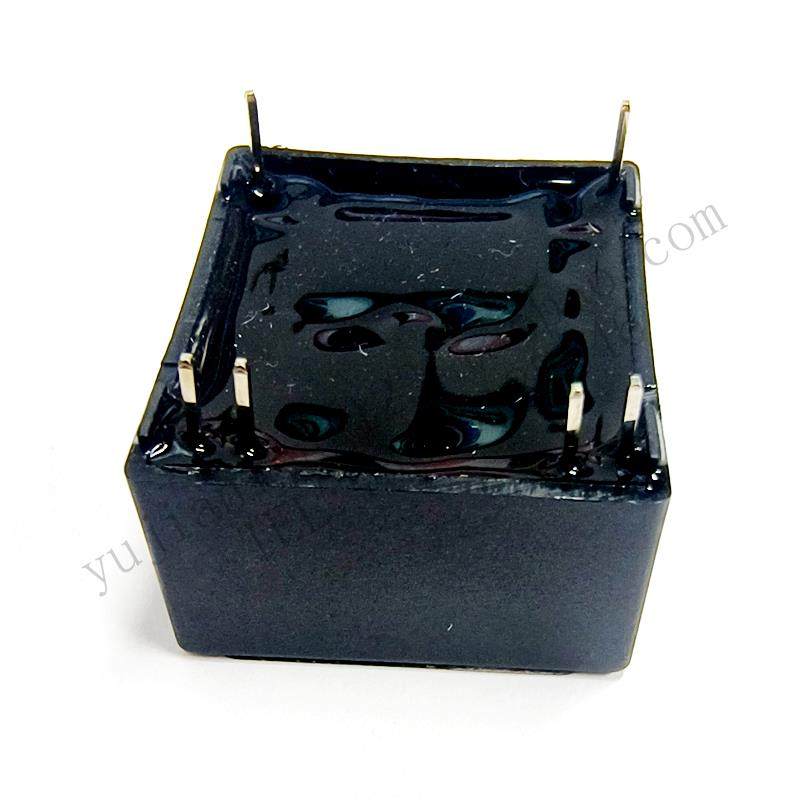 霍尔电压传感器QBV-A02电压传感器5V10v20v50v100v200V电压互感器