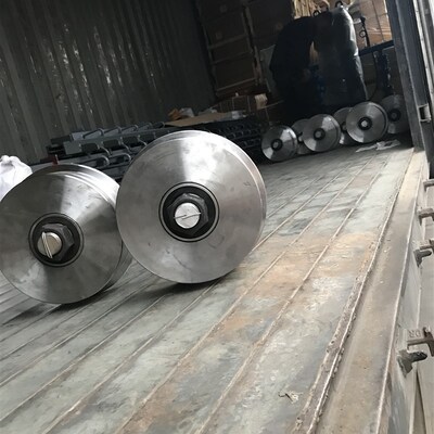 地铁 1435火车铁轨钢轨轮轨道单边轮 矿车轮 重型 滑 槽轮 轨道轮
