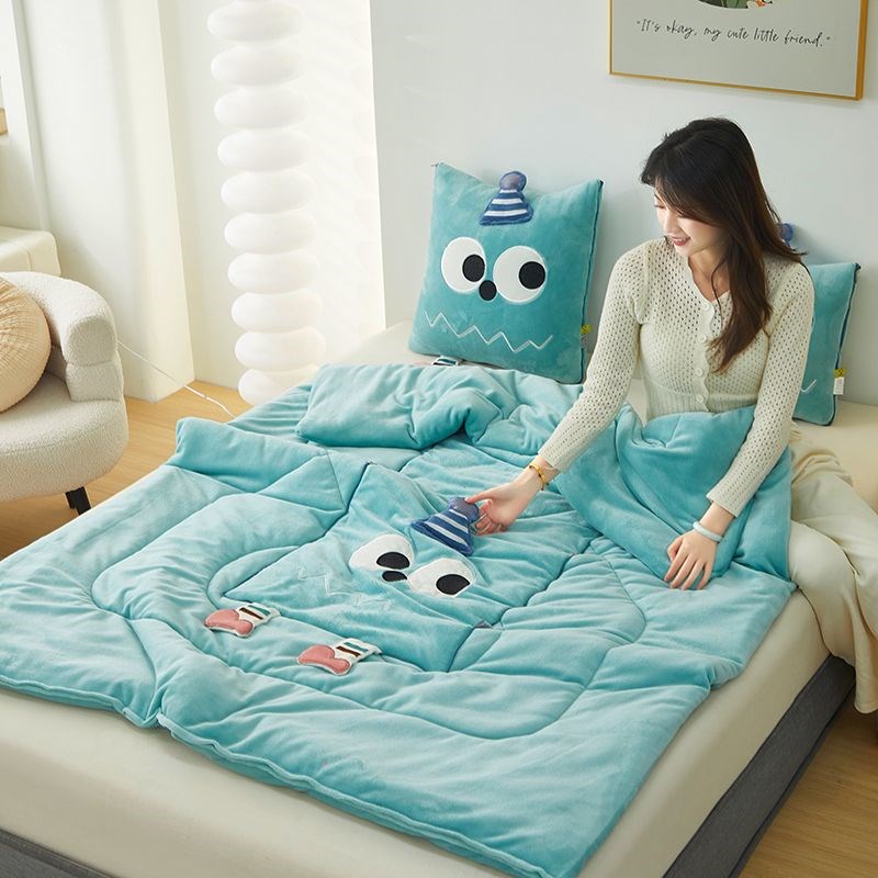 冬季加厚抱枕被子l牛奶绒被汽车载靠枕办公室午睡空调被子两用枕