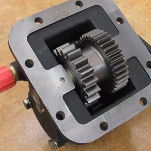 法士特小八档原厂QD40A/QD40J/8JS75C洒水车自卸车取力器总成