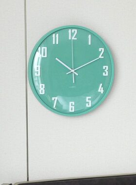 Crystal Nord橙色曲面玻璃挂钟客厅静音个性卧室可爱实木北欧风