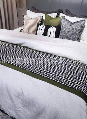 现代绿色极简风样板间床品高端软装家具展厅样板房床上用品多件套