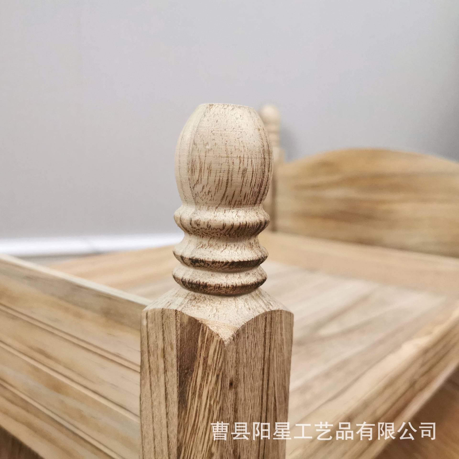 炭烧木床儿童摄影道具 婴儿百天照木床 新生儿拍照烧色木床
