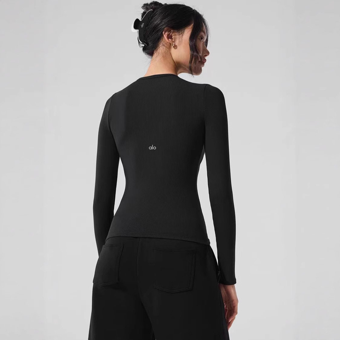 瑜伽打底衫修身圆领ALO女款RIBBED MODALLONG SLEEVE长袖衫舒适