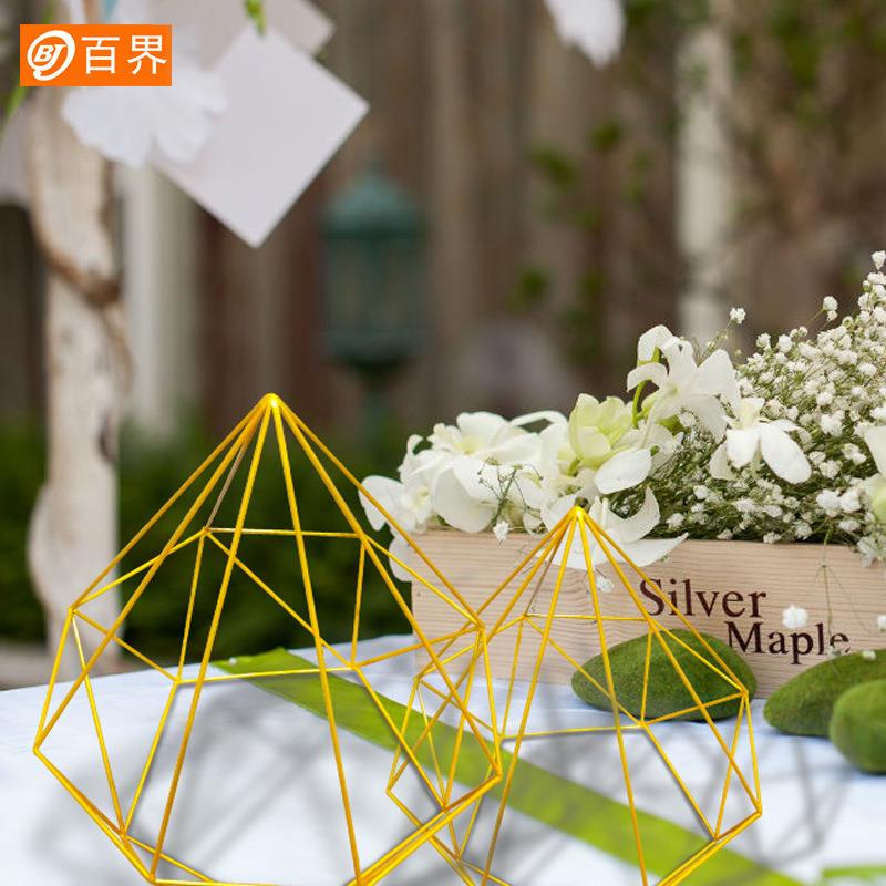婚庆道具钻石OCR路引花件婚礼T台装饰迎宾区器签到台置布摆户外