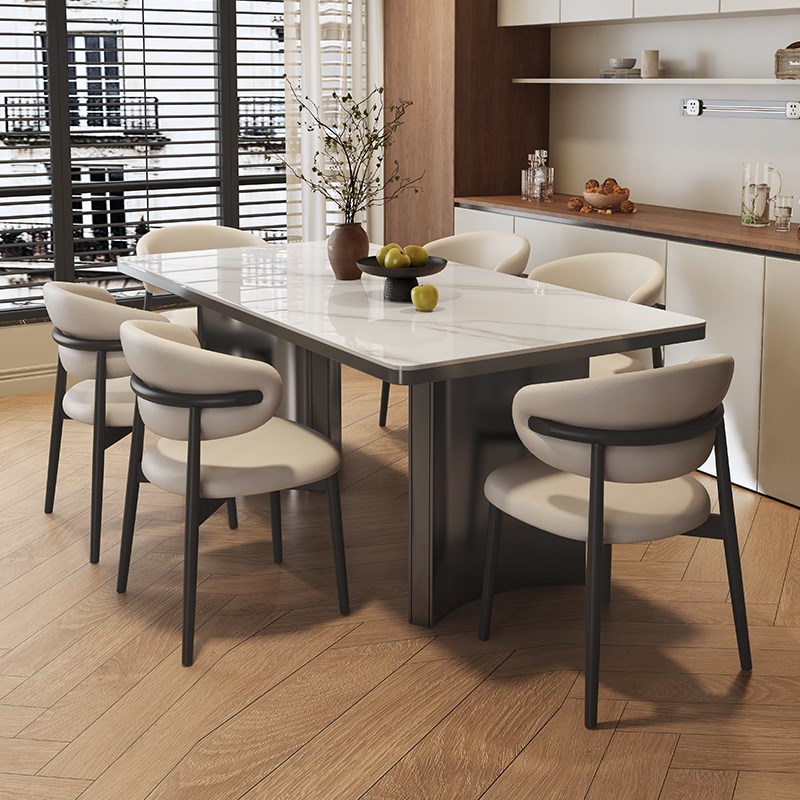 长方形岩板餐f桌家用小户型现代简约2025新款轻奢高端餐厅饭桌长