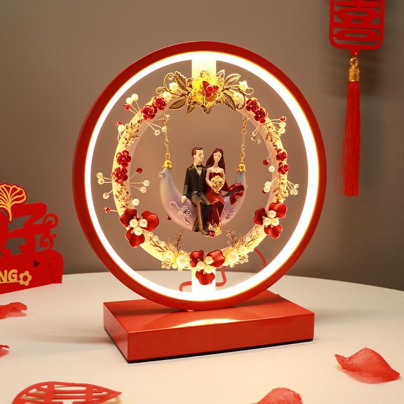 新款卧室床结婚24275创意时尚高台档红灯色新房头婚房实用婚庆装