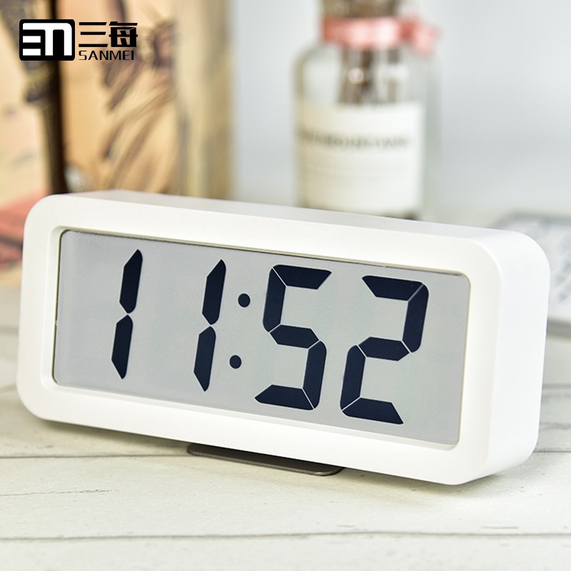 三每L1日式简约风电子r时钟卧室静音LCD学生闹钟客厅桌面座钟台钟