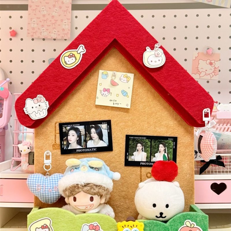 可爱小房a子毛毡卡通软木板新款装饰照片墙面墙免打孔留言板不伤