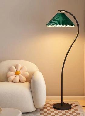 落地灯立vi945ntage法式复古油厅卧室床头式奶台灯日客式百褶氛围
