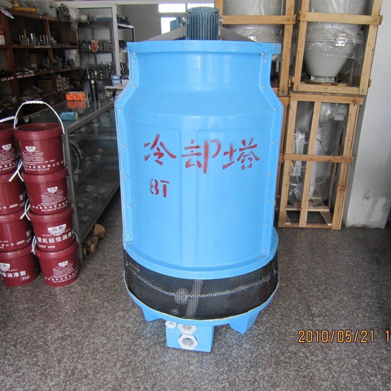 直销供应注塑机辅机8T玻璃钢冷却塔三相异步铜线电机