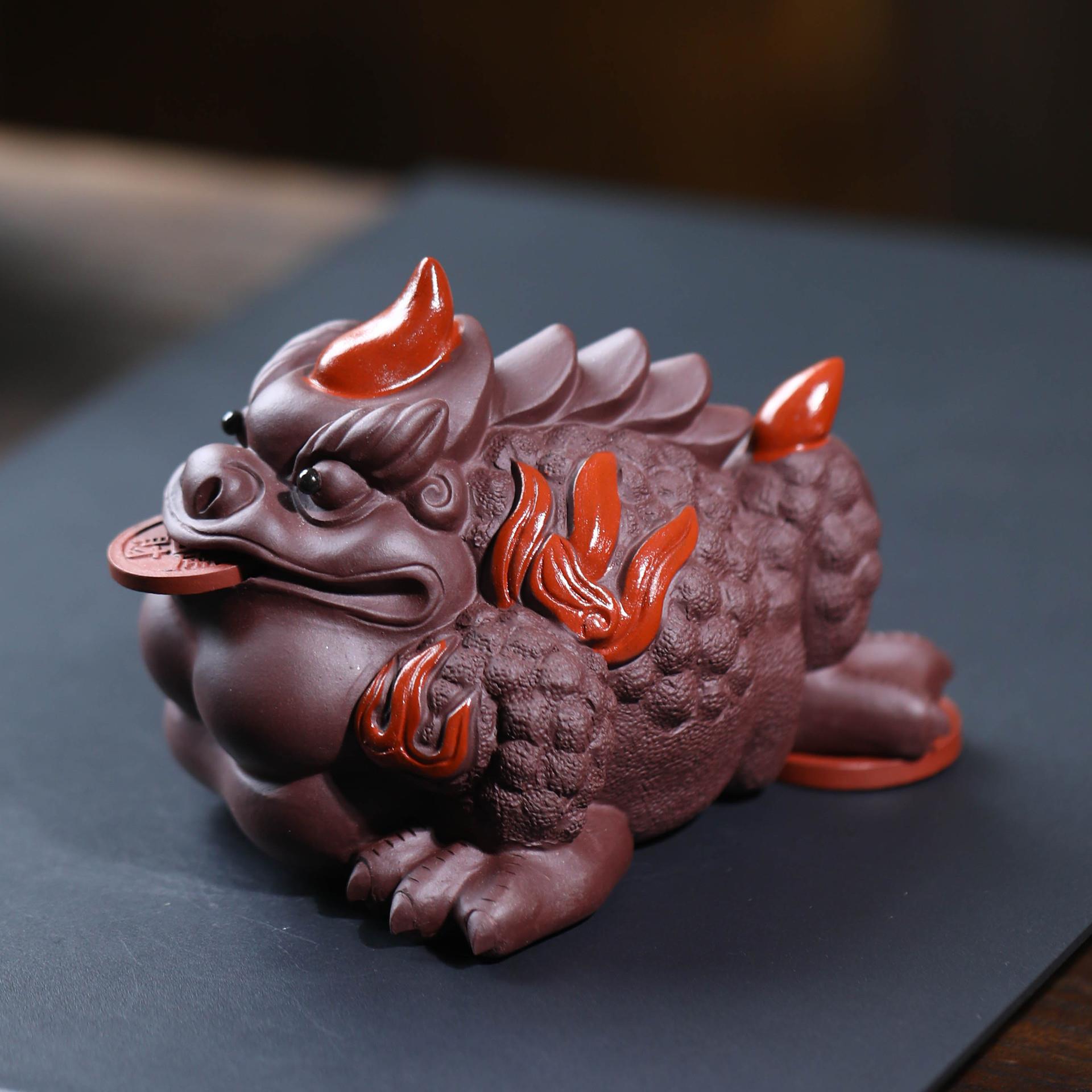 紫砂茶宠金蟾摆件手工茶玩可养创意招财三足蟾蜍茶盘茶具配件