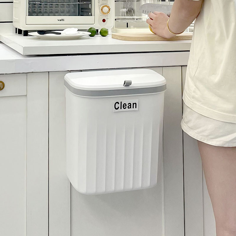 厨房垃圾桶挂式家用2023新款化妆室厕所壁挂带盖子子厨余专用收纳