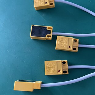 TLW5MC1接近开关扁方形接近开关防水抗干扰高品优质型精度准