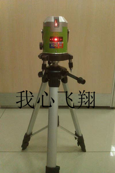 扬州福斯特激光水平仪 投线仪 标线仪 自垂仪 3线1点送三脚架
