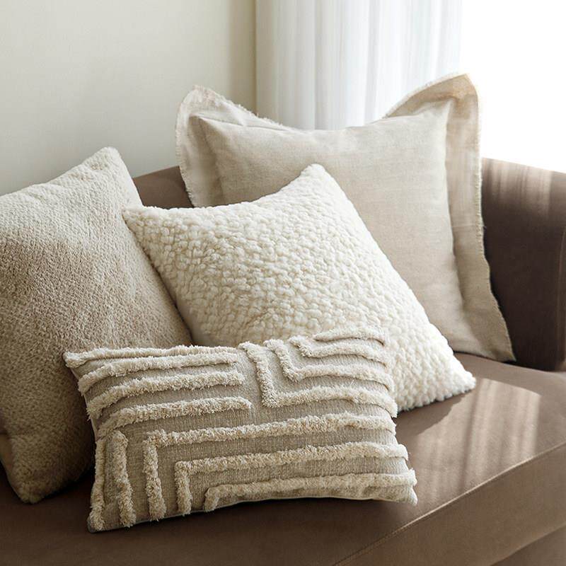 侘寂风奶油色抱枕沙发客厅轻奢高级感腰枕靠垫腰靠枕腰垫民宿靠背