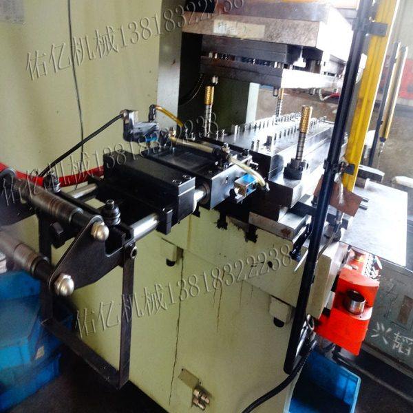 小型输送机自动送料器气动冲压送料器AF1C冲床给料机器定尺气动型,搬运/仓储/物流设备,输送机,淘宝优惠券,粉丝福利购,淘宝优惠卷