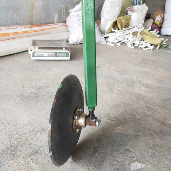 地膜覆盖机配件犁地覆土开沟器盖土盘锰钢圆盘耙片覆土盘农机配件,农机/农具/农膜,农机配件,淘宝优惠券,粉丝福利购,淘宝优惠卷