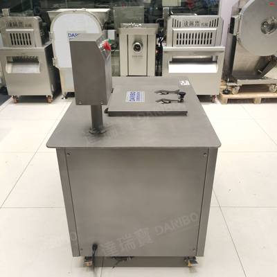 W脱骨鸡爪剪趾机 半自动连续式无骨鸡爪去趾机双工位对立鸡爪去趾