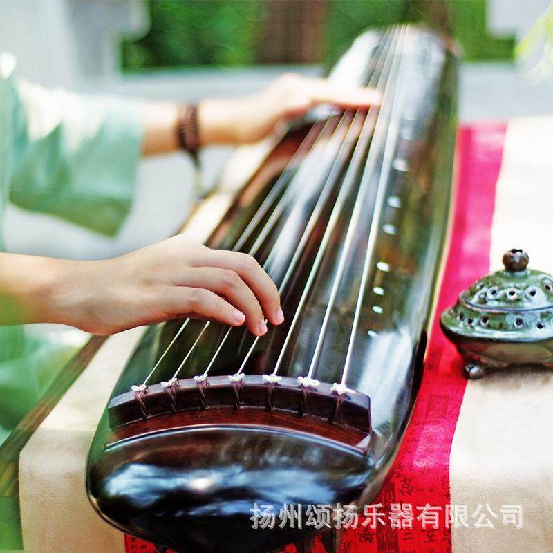 古琴专业演奏古琴生漆老杉木古琴混沌式古琴送琴桌配件