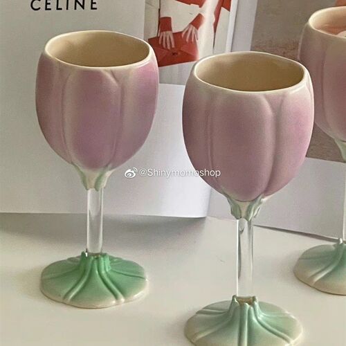 Shinymomo法式复古陶瓷红酒杯郁金香七夕礼物创意浮雕花瓣高脚杯