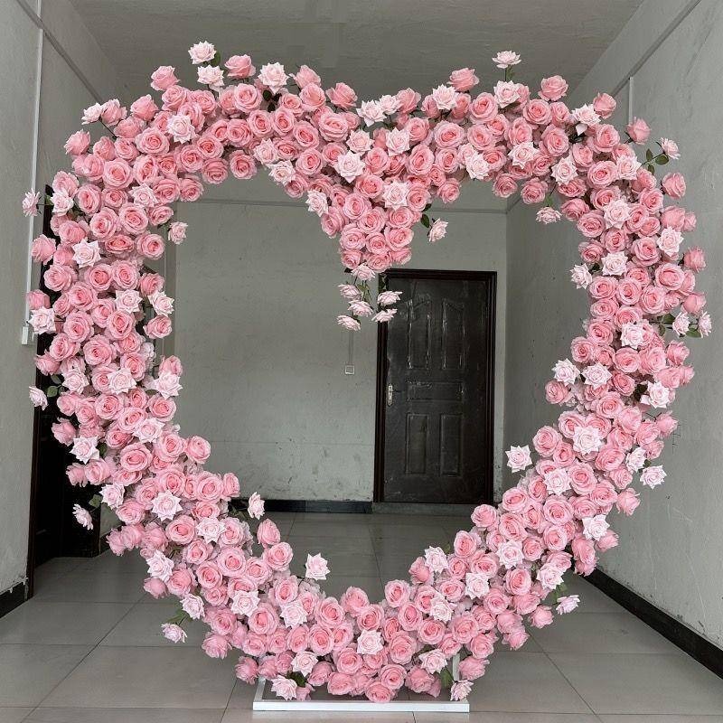 新款婚庆道具艺5y688928铁心创形背景拱门置布架子意婚礼摆件爱心