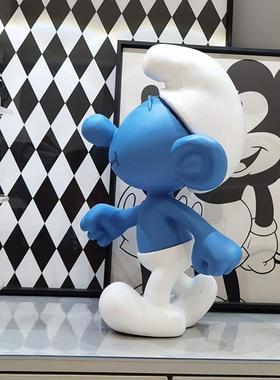 轻奢风摆件卡通公仔客厅酒柜办公室橱窗创意可爱蓝精灵工艺装饰品