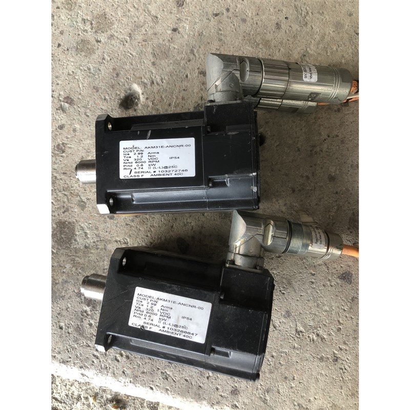 伺服电机AKM31E-ANCNR-00 0.6KW 实物拍摄
