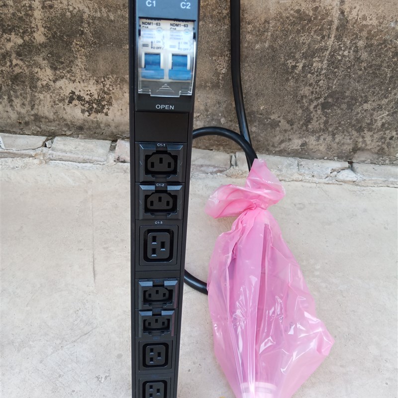 全新华为PDU32-3PH-12/9-B网络服务器交换机专用插座PDU