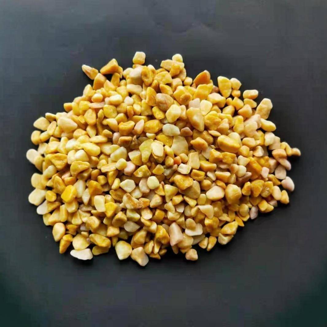 胶黏石地面用米黄卵黄石子石磨石门黄色碎石石子鹅卵石牌路水面景